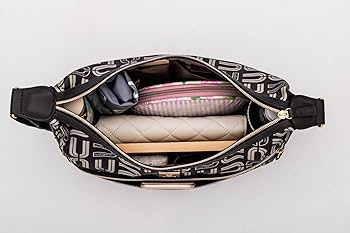 U by ungaro 7 Pockets軽量ショルダーバッグBOOK (宝島社